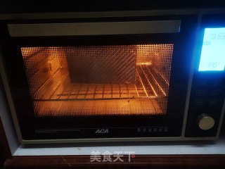 菠菜斑马纹酸奶蛋糕的做法步骤：13
