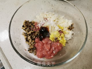 豆腐圆子的做法步骤：2