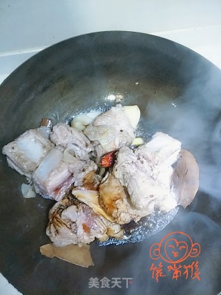 野山菇炖排骨的做法步骤：6