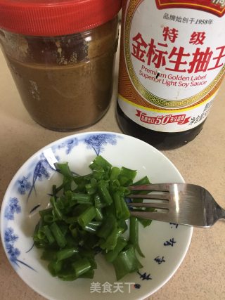沙县小吃一麻酱拌面的做法步骤：1