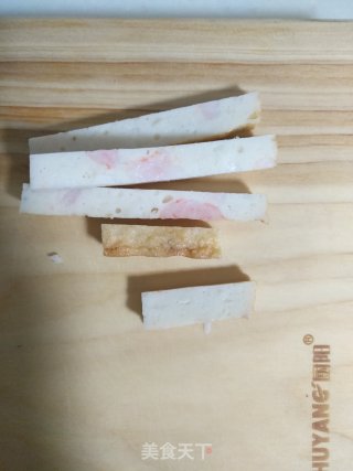虾糕鸡蛋卷的做法步骤：1