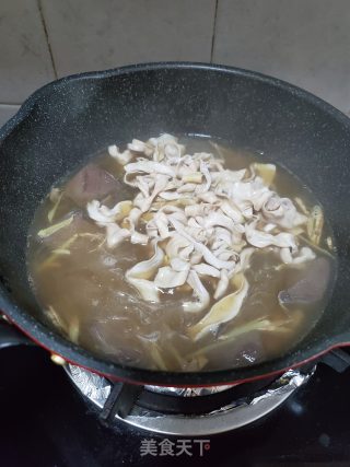 鸭血粉丝汤的做法步骤：10