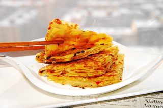 鲍鱼辣酱千层饼的做法步骤：10