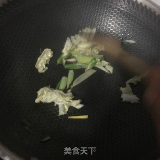 辣白菜炒长腿蛸的做法步骤：9