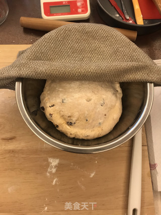 圣诞花环面包的做法步骤：9