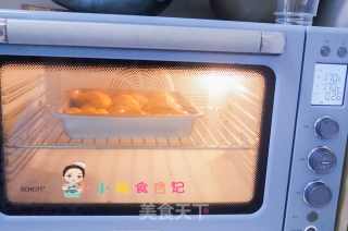不放一滴水的南瓜小面包的做法步骤：21