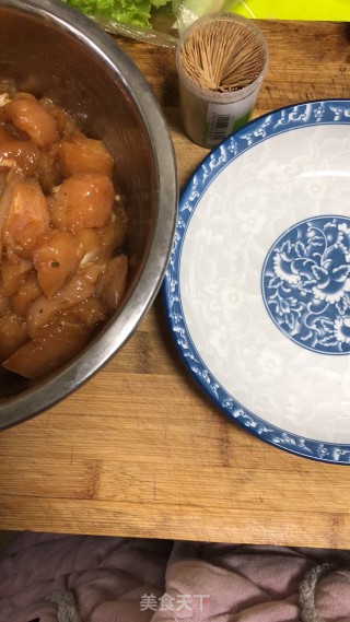 自制牙签肉的做法步骤：1