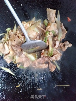 孜然羊肉片的做法步骤：10