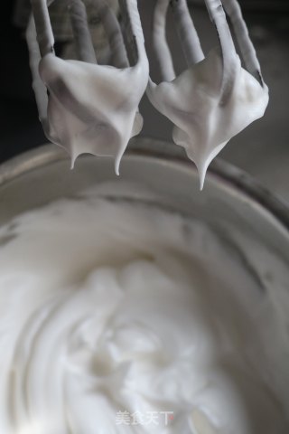 圣诞红丝绒蛋糕卷的做法步骤：10