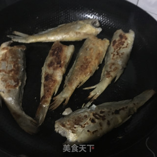 干煎小黄花的做法步骤：11
