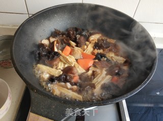腐竹焖香菇的做法步骤：10