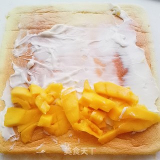 圣诞树蛋糕卷的做法步骤：16