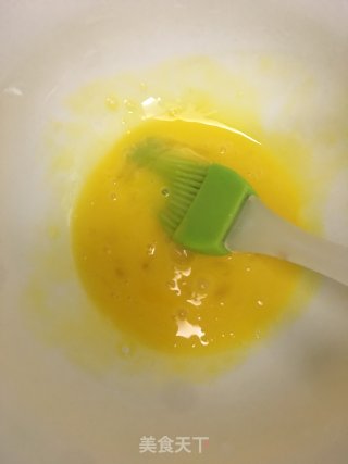 红豆沙圣诞树的做法步骤：1