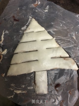 红豆沙圣诞树的做法步骤：5
