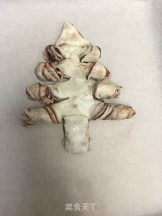 红豆沙圣诞树的做法步骤：6