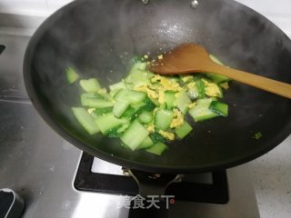 黄瓜炒鸡蛋的做法步骤：7