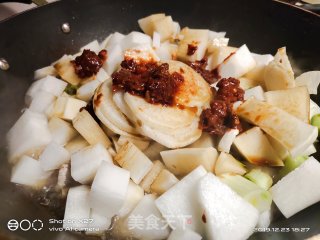 萝卜炖牛腩的做法步骤：5
