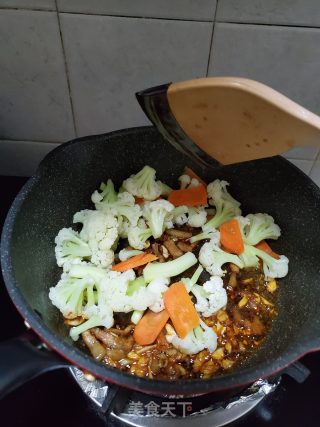 炒花菜的做法步骤：12