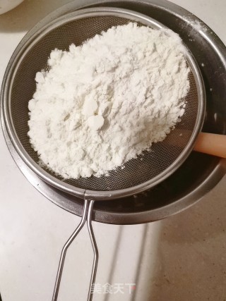 树桩蛋糕卷的做法步骤：4