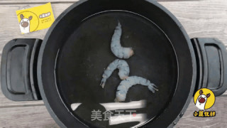 Q弹滑嫩虾仁米饭鸡蛋羹，增强免疫力，10个月宝贝生鲜「小鹿优鲜」的做法步骤：2