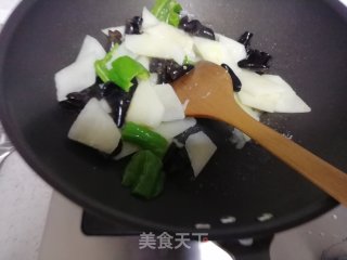 炒时蔬的做法步骤：6