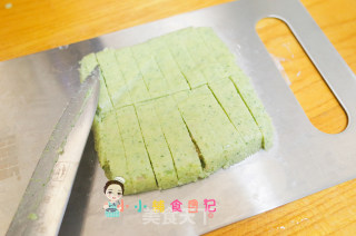 8m+西蓝花肉泥条的做法步骤：8