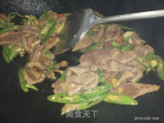 尖椒炒猪肝的做法步骤：8