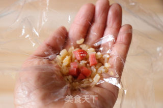 爆浆芝士饭团的做法步骤：4