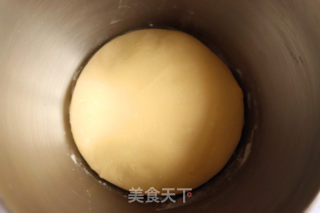 牛奶小面包的做法步骤：2