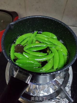 三色小炒肉的做法步骤：3