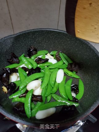 三色小炒肉的做法步骤：7