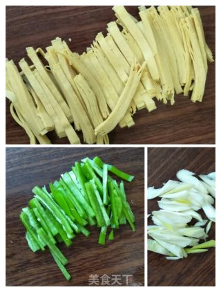 干豆腐炒紫甘蓝的做法步骤：3