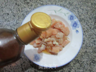 彩椒炒鸡胸肉的做法步骤：3