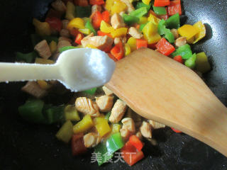 彩椒炒鸡胸肉的做法步骤：11
