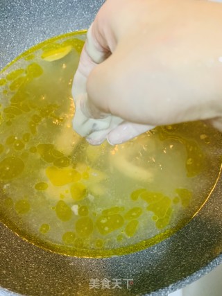 冬季美食，水煮滑肉的做法步骤：7