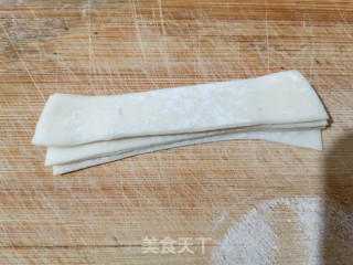 饺子皮版凉皮的做法步骤：3