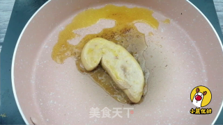 鹅肝蛋卷饭，口感细腻富含维A，源自北欧，纯净生鲜【小鹿优鲜】的做法步骤：4