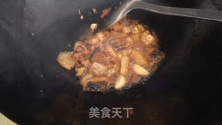 腊鱼炖干豆角的做法步骤：2