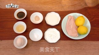 蜜汁柠檬鸡的做法步骤：1