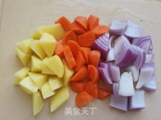 胡萝卜土豆炖牛腩的做法步骤：11