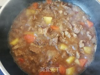 胡萝卜土豆炖牛腩的做法步骤：13