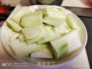 素炒葫芦瓜的做法步骤：2