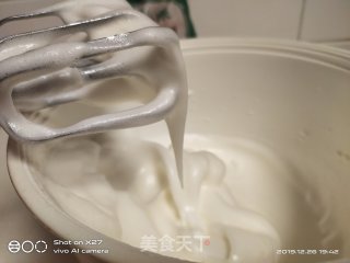 酸奶红曲戚风蛋糕的做法步骤：5