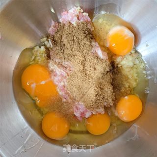 传统炸丸子的做法步骤：3