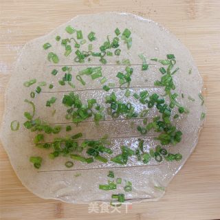 全麦葱花饼的做法步骤：5