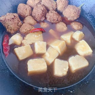冻豆腐烩丸子的做法步骤：7