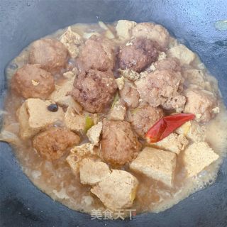 冻豆腐烩丸子的做法步骤：9