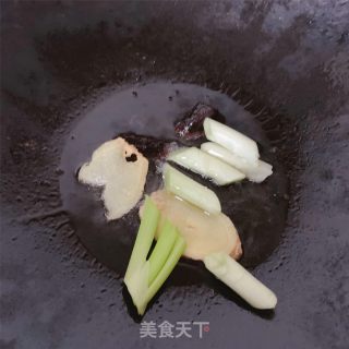 酱焖冬瓜的做法步骤：3