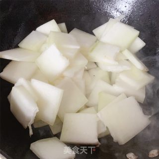 酱焖冬瓜的做法步骤：4