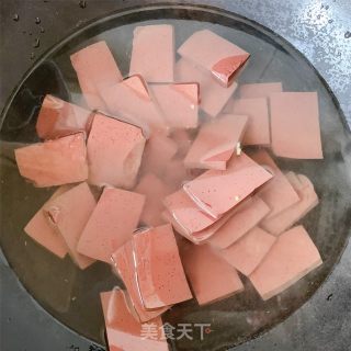 家常滑嫩炒猪血的做法步骤：3
